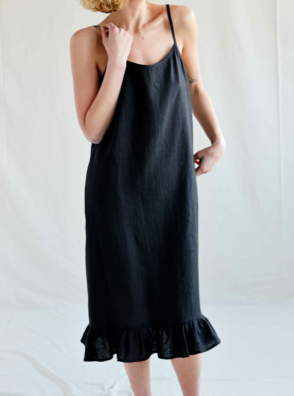 Black linen slip dress | Nightwear | Sustainable clothing | ManInTheStudio