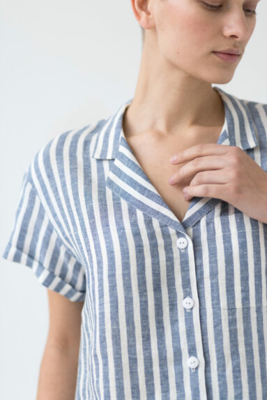 Loose linen button through blouse | Blouse | Sustainable clothing | ManInTheStudio