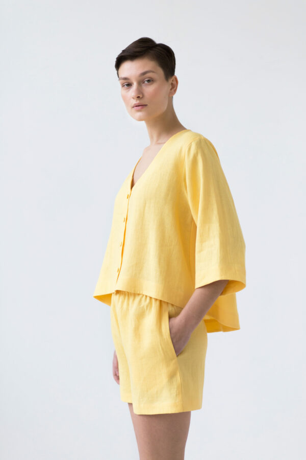 Linen loose fitting summer shorts | Shorts | Sustainable clothing | ManInTheStudio