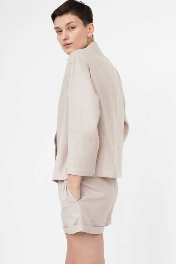 Linen shorts with pockets | Shorts | Sustainable clothing | ManInTheStudio