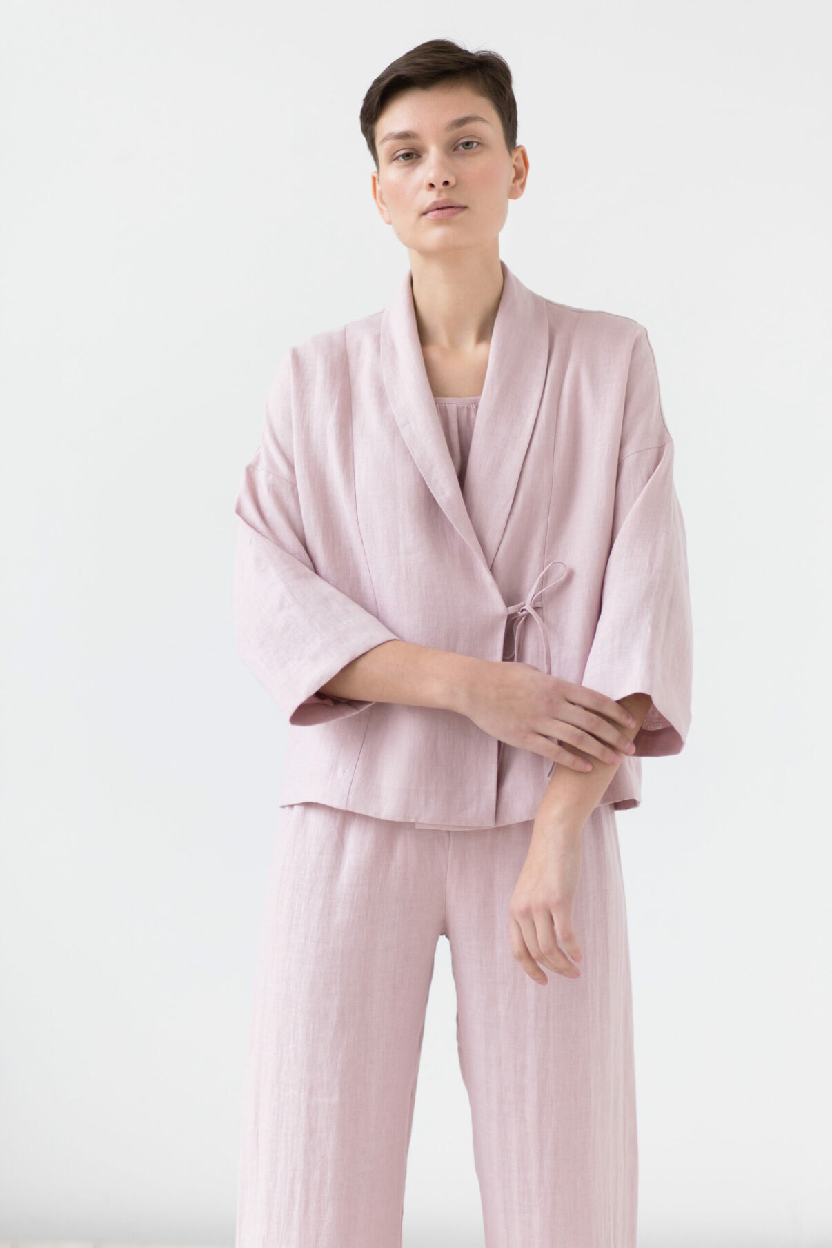 Kimono style linen jacket - ManInTheStudio