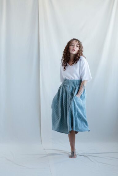 Linen polka dot patch pockets skirt | Skirts | Sustainable clothing | ManInTheStudio