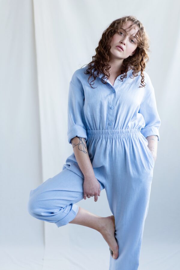 Linen long sleeve coverall in sky blue | Jumpsuits | Sustainable clothing | ManInTheStudio