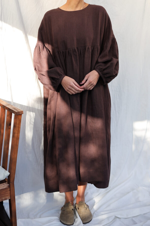 Oversized dropped shoulders linen dress - Image 2