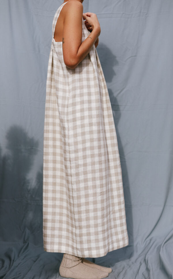 Origami checks linen dress - Image 5