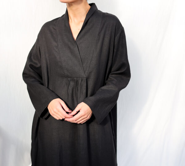 Black linen kaftan dress - Image 2