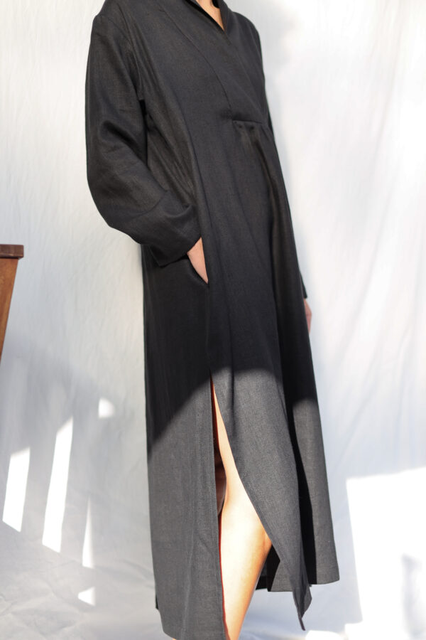 Black linen kaftan dress - Image 4